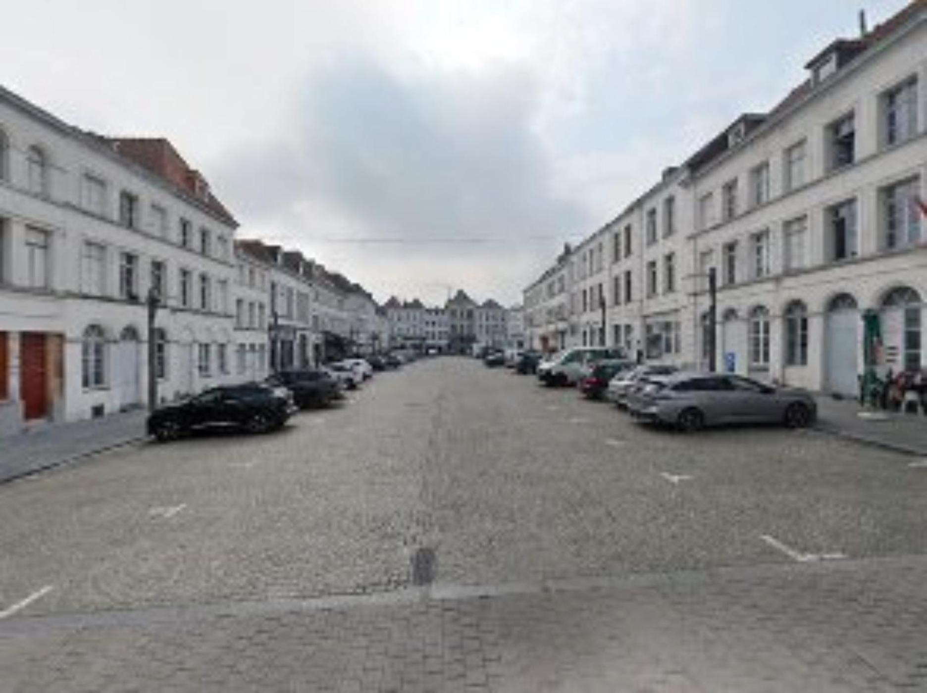 Artistically Designed Privatunterkunft Tournai